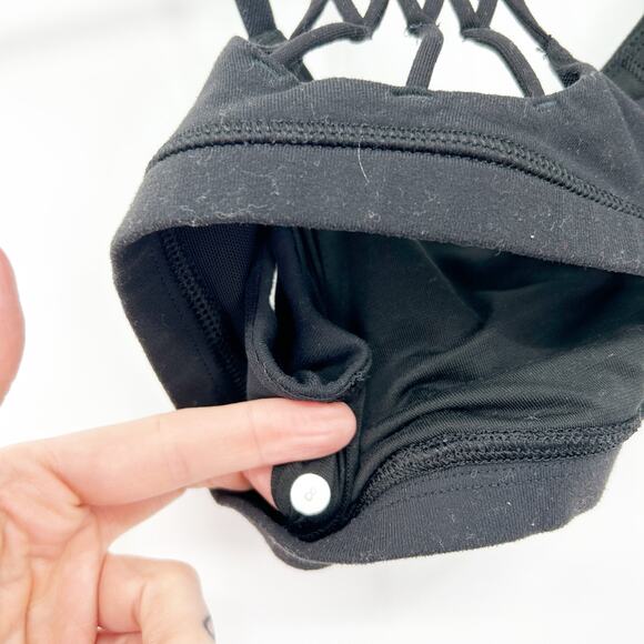 Lululemon Womens Athleisure True Self Macrame Strappy Sports Bra II Size 8 Black - Picture 6 of 7